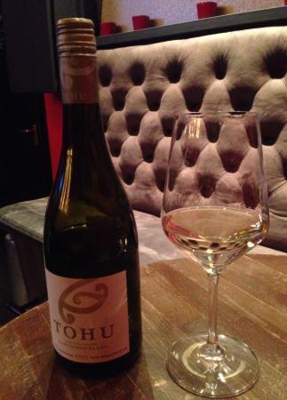 Szalonspicc Kave es Borbar